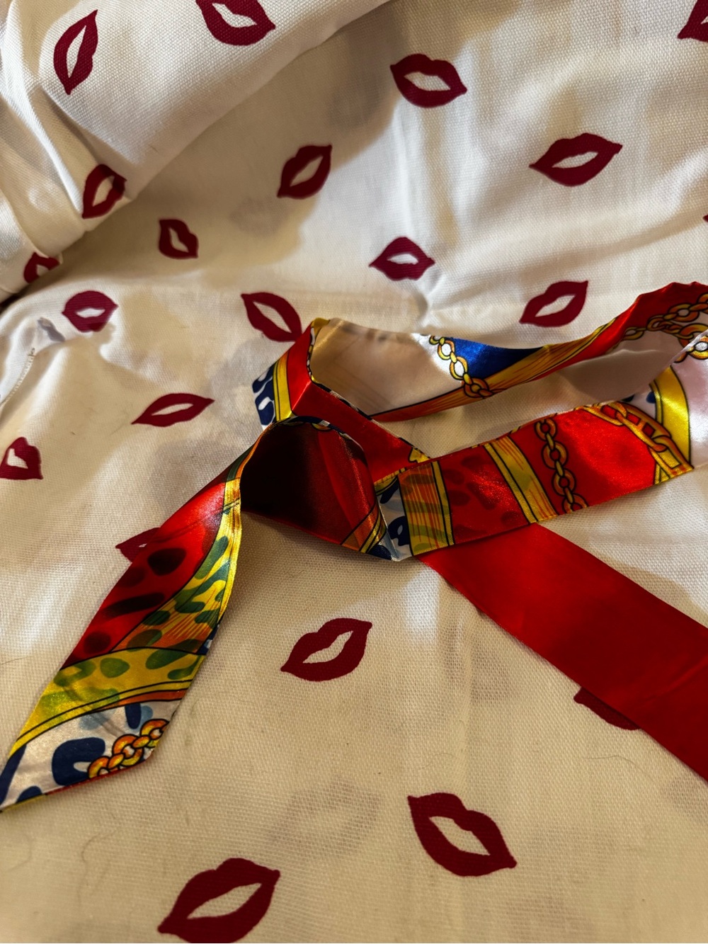 Silk-Feel Red Patterned bag scarf